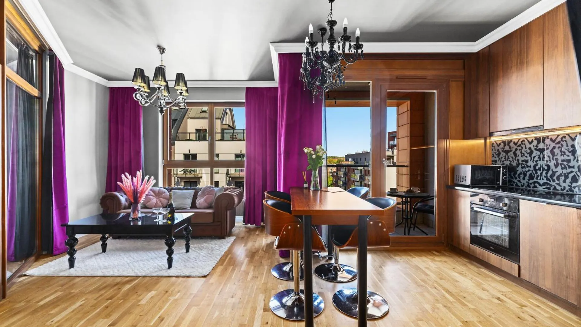 Apartment Moulin Rouge - Old Town, Gdańsk